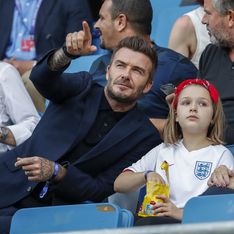 David Beckham se moque des critiques et embrasse à nouveau sa fille sur la bouche