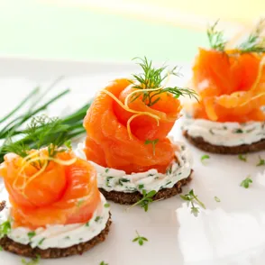 5 recetas de canapés fríos y saludables para sorprender