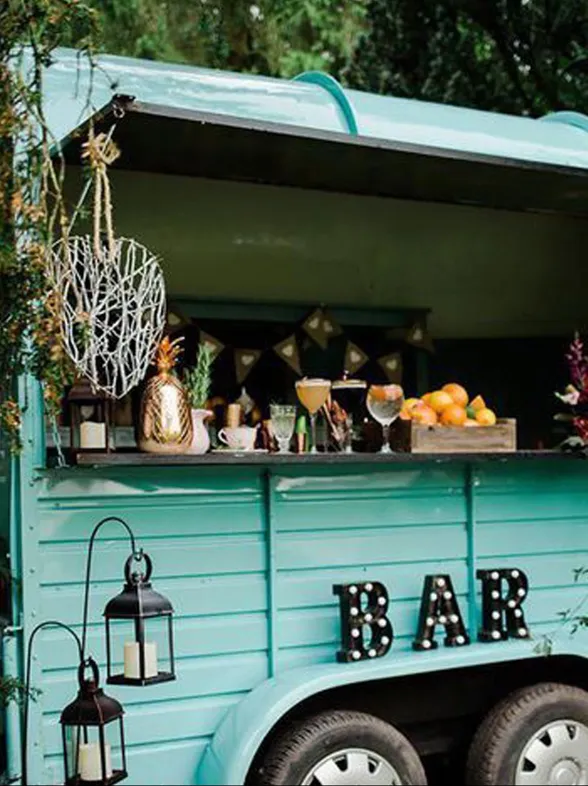 7 ideas para celebrar el cóctel de boda más divertido