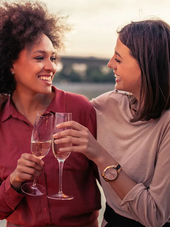 ¡Pss, pss! Ha llegado a Madrid un club que conecta a mujeres con talento