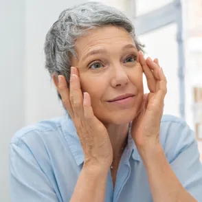 Lifting facial: lo que nunca te han contado sobre esta operación estética