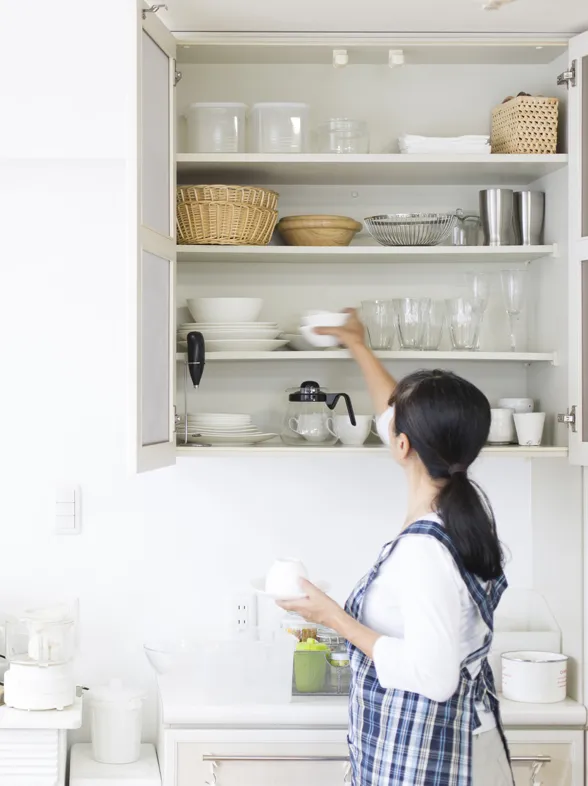 El método KonMari aplicado a tu cocina: ¿cómo mantenerla siempre ordenada?
