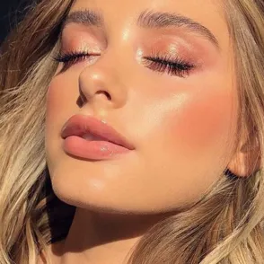 Los imprescindibles de belleza para brillar este verano