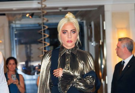 Lady Gaga promet de financer 162 écoles après les fusillades meurtrières aux USA