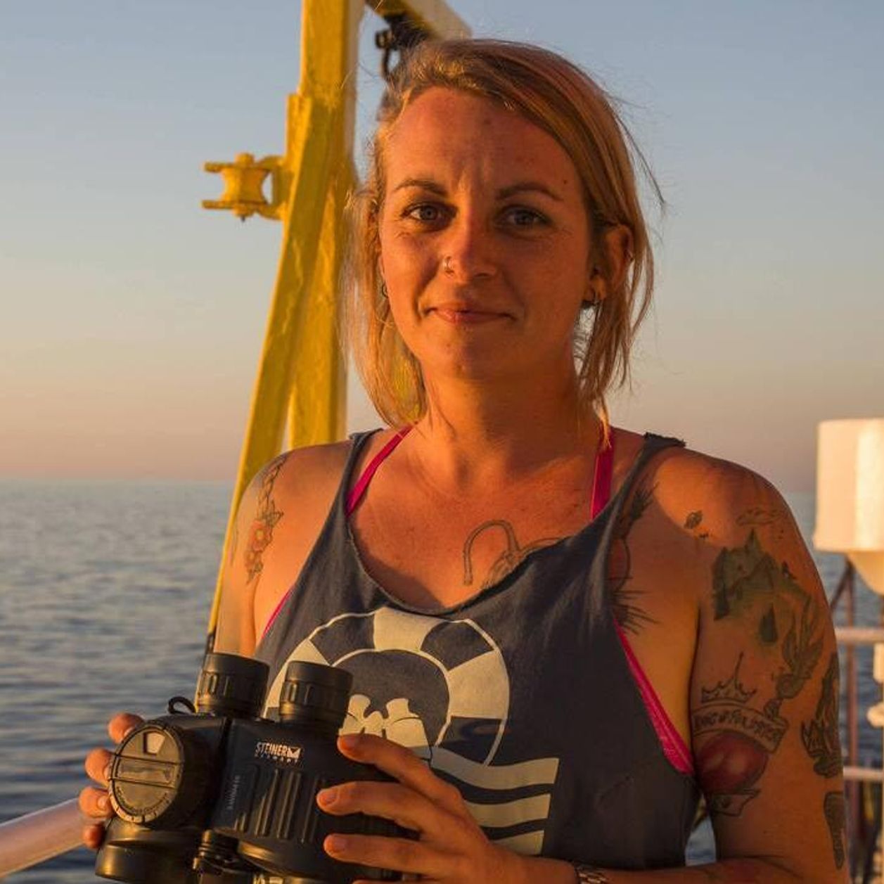 Pia Klemp, capitaine du bateau Sea-Watch, refuse d'être décorée par Anne Hidalgo