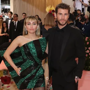 Team Miley Vs Team Liam, ¡hasta la Vecina Rubia se ha posicionado!