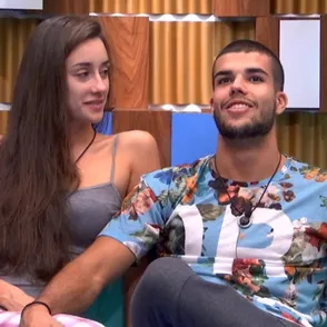 GH VIP: Adara arruina el triángulo amoroso más surrealista del reality