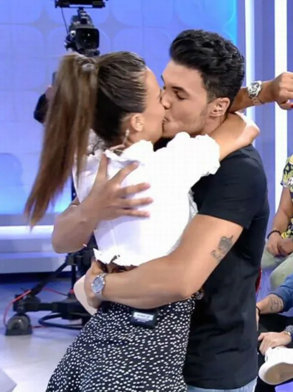 GH VIP: Sofía Suescun y Kiko mueven ficha en su montaje, ¡pasando la noche juntos!
