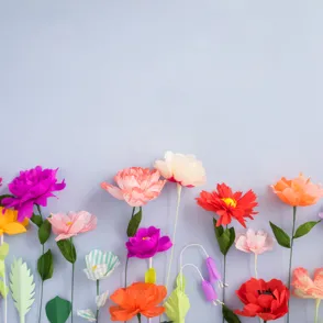 Cómo hacer flores de papel paso a paso