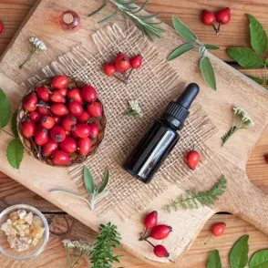 Aceite de rosa mosqueta: ¿cuáles son sus beneficios reales para tu piel?