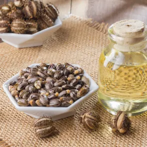 El aceite de ricino: el mejor aliado en tu rutina de belleza