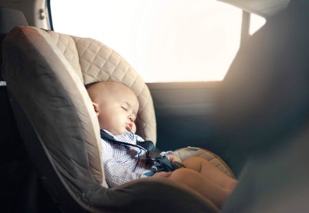 L'Italie rend obligatoire un dispositif anti-oubli de bébé dans les voitures