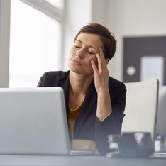 Consigli pratici per gestire al meglio la stanchezza durante la fase premestruale