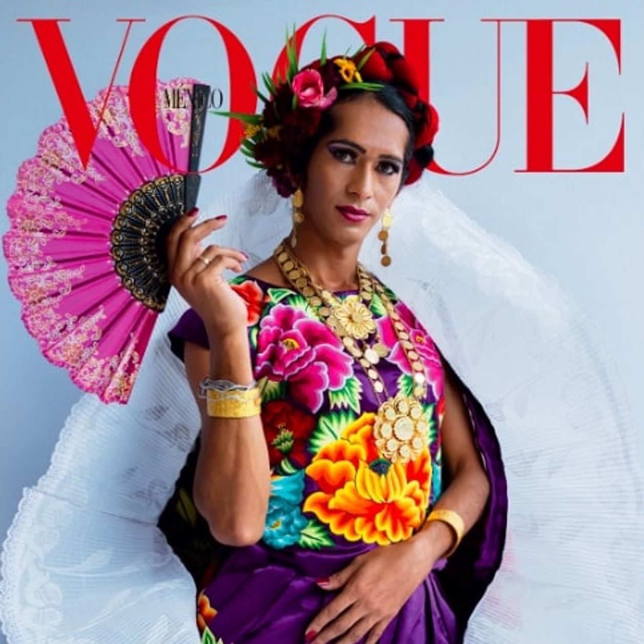 Une femme indigène transgenre en Une du Vogue Mexique, une grande première
