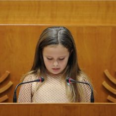 Le discours poignant d'Elsa, une petite Espagnole transgenre de 8 ans