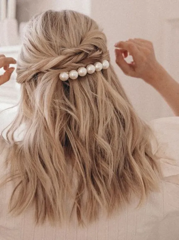 Los 5 mejores peinados que puedes hacerte con la plancha de pelo