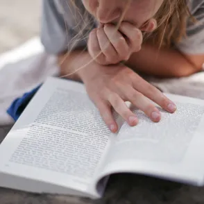 'El Consentimiento', un libro que habla de la pedofilia y los fallos del sistema