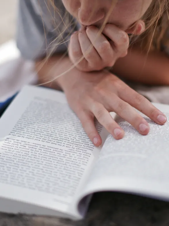 'El Consentimiento', un libro que habla de la pedofilia y los fallos del sistema