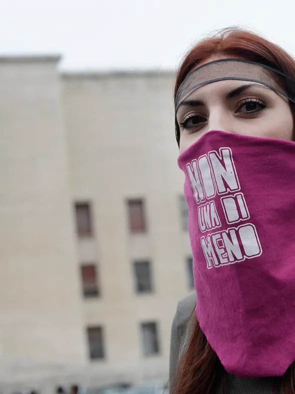 El Defensor del Pueblo insta al Gobierno a que priorice la lucha contra la violencia machista