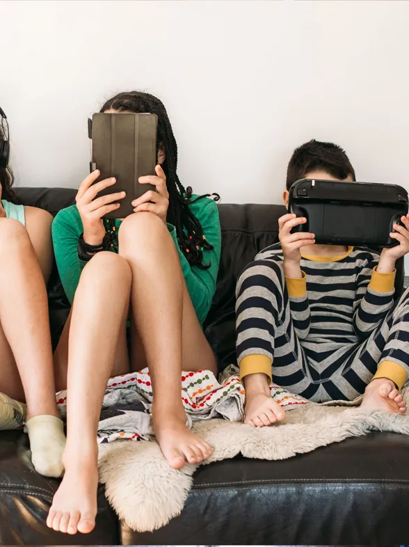 Aufsichtspflicht der Eltern: Wann und wie lange darf man Kinder alleine lassen?