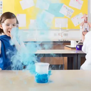 11 de febrero, Día Internacional de la Mujer y la Niña en la Ciencia