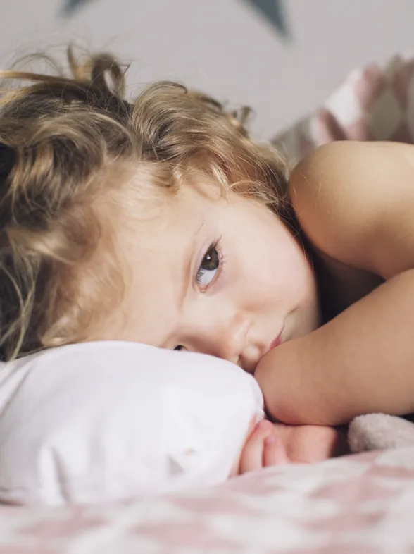 Lombrices en niños: ¿por qué ocurre y cómo debemos tratarlo?