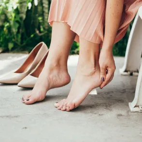 ¿Dolor de pies? Descubre si padeces el Neuroma de Morton y adelántate al problema