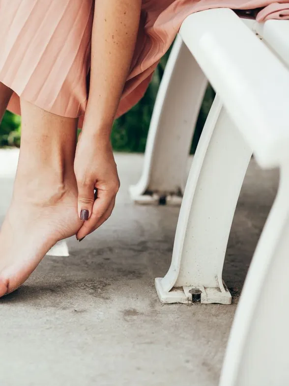 ¿Dolor de pies? Descubre si padeces el Neuroma de Morton y adelántate al problema