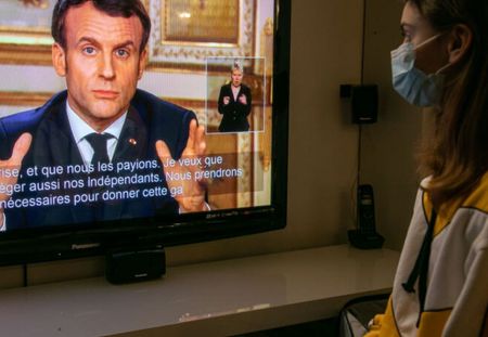 Le confinement le plus strict doit se poursuivre jusqu'au lundi 11 mai, annonce Emmanuel Macron