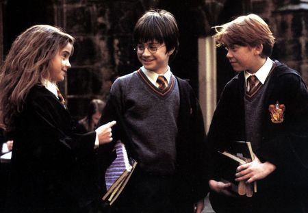 Après Harry Potter, le nouveau roman de J.K. Rowling est disponible