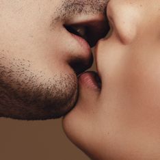 Come baciare un ragazzo: trucchi per farlo divinamente!