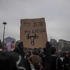 IVG : l’Assemblée vote l’allongement de la durée légale pour avorter