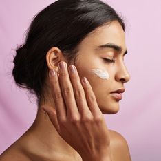 Strahlende Haut am Morgen: Darum schwören alle auf eine Nachtpflege mit Retinol