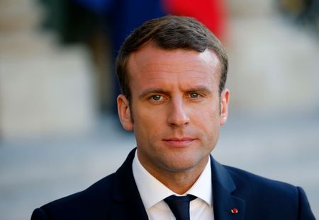 Emmanuel Macron annonce qu’il n'est pas question de déconfiner au 1er décembre