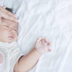 Febbre neonato: quali possono essere le cause?
