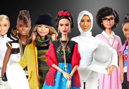 Armoire suprême Mattel Barbie Fashionistas avec poupée et