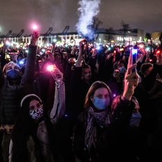 L'avortement bientôt interdit en Pologne, manifestations féministes géantes dans tout le pays