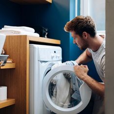 Machine à laver : 8 erreurs de lavage qui ruinent vos vêtements