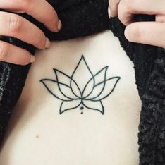 Fiore di loto come tatuaggio: il significato di questo affascinante tattoo