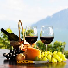 En terrasse, optez de préférence pour du vin rouge (avec modération)