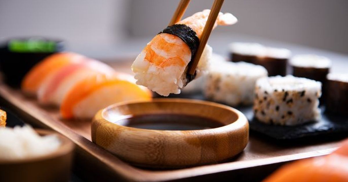 Il sushi fa ingrassare? Consigli per mangiarlo anche a dieta