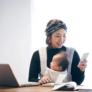 Working Moms: 5 Tipps, um Job und Familie unter einen Hut zu bringen