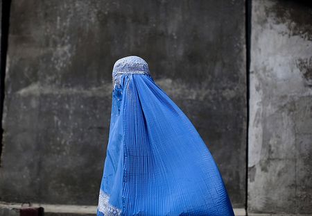 Pitié, priez pour moi: le cri d’une Afghane traquée par les talibans