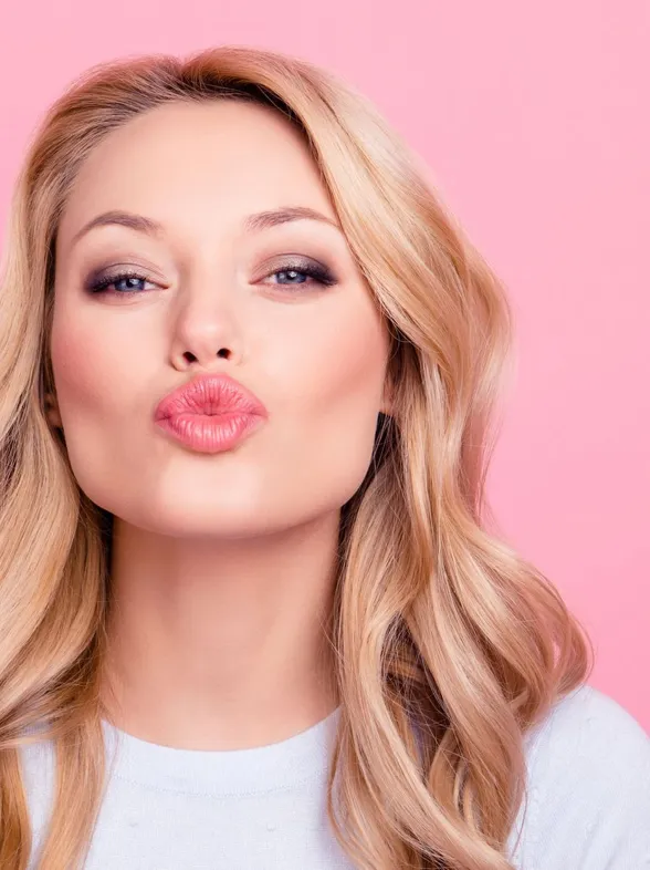 Einfach magisch! Dieser geniale Lippenstift wird jetzt auf TikTok gehypt