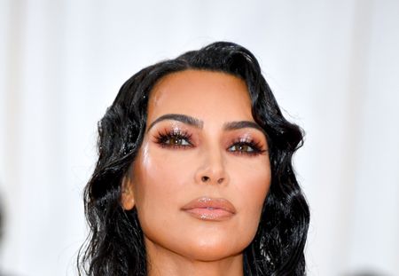 Kim Kardashian s'affiche en tenue BDSM à New York, des images dingues