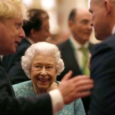 Elizabeth II : Boris Johnson confirme que la reine a besoin de repos
