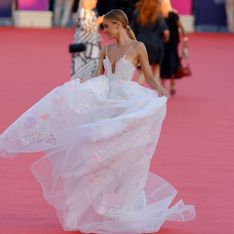 Miss France 2022 : punies, pourquoi les candidates sont-elles privées de portable ?