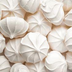 Desserts de fêtes : 4 idées à base de meringue pour changer de la bûche classique