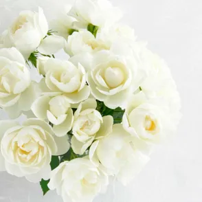 14. Hochzeitstag: Die schönsten Sprüche & Ideen zur Elfenbeinhochzeit