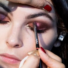 Maquillage des yeux : l’astuce infaillible pour enfin réussir son dégradé de fards ou son smoky eyes